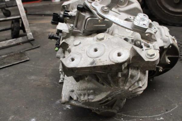 BOITE DE VITESSE MANUEL OPEL ASTRA K 1.6CDTI 2016 CODE MZ4 ( 6VITESSES ) - Vue 5